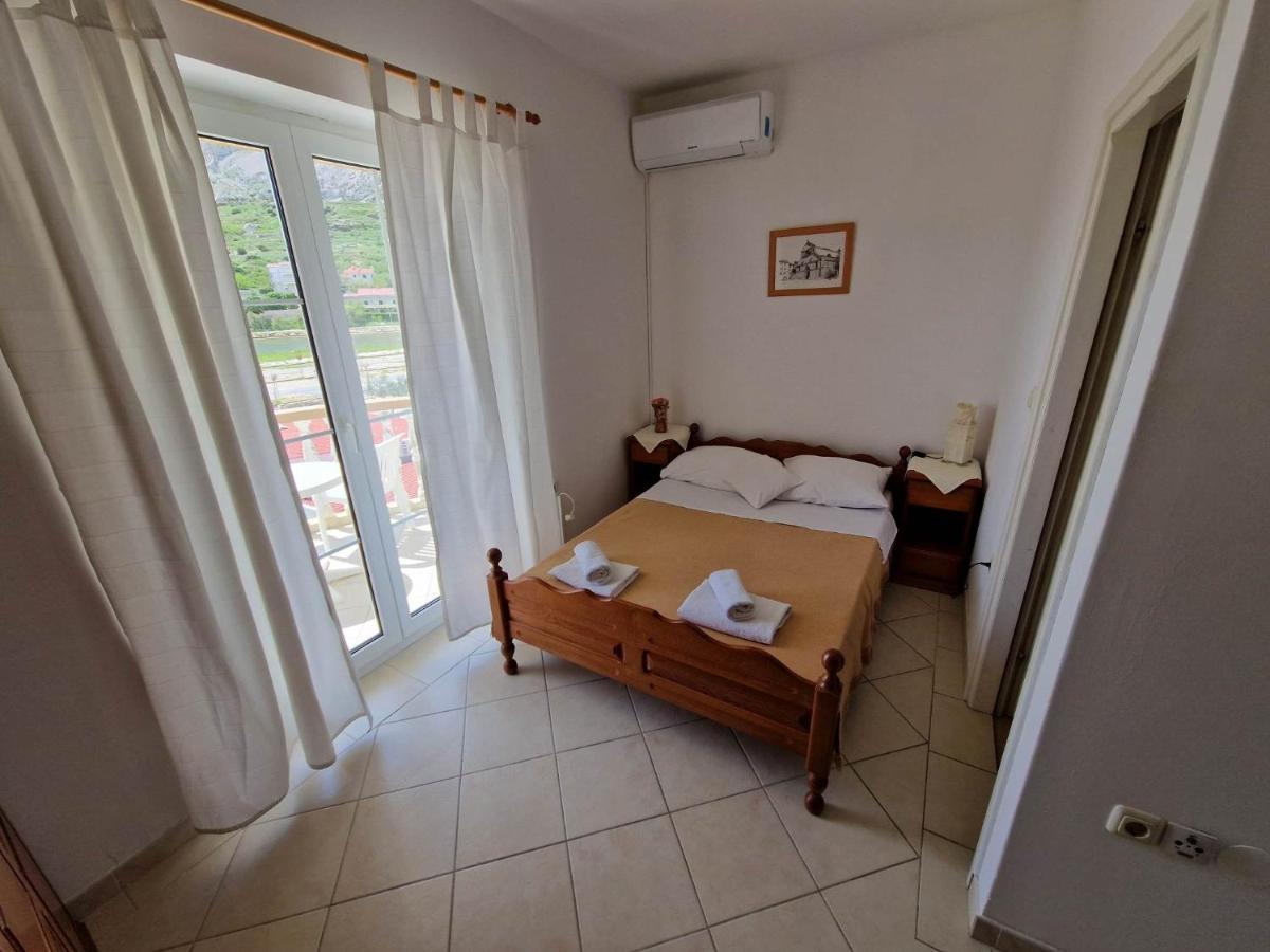 Villa Gabriel Pag Town Exterior photo